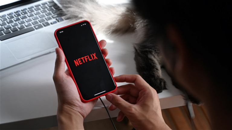 Netflix se muestra "completamente satisfecha" de su estrategia de prohibir compartir contraseñas