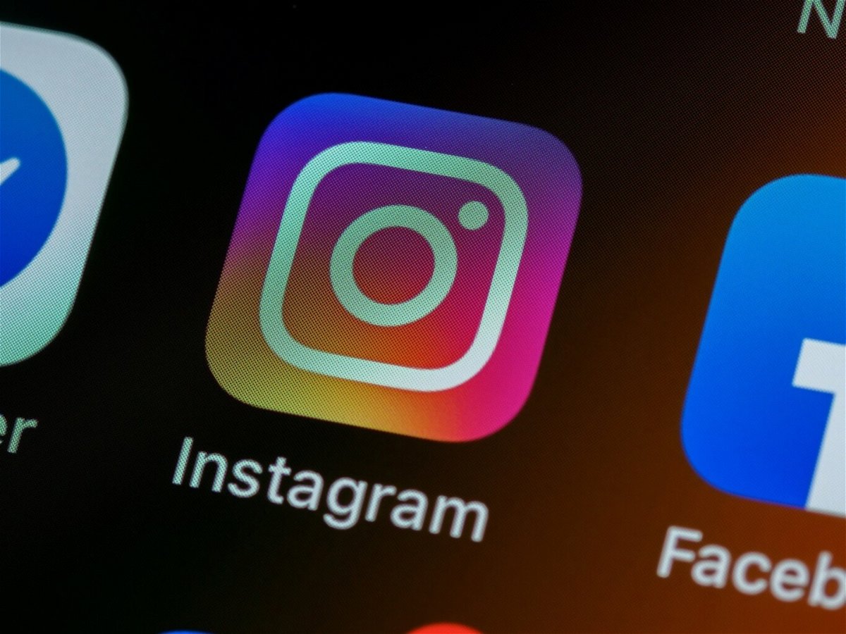 Instagram y Facebook bajan el precio de la versión sin anuncios