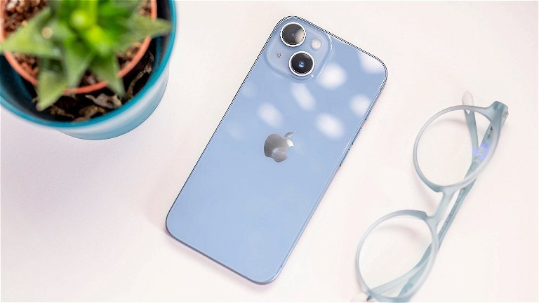 iPhone 14 is cheaper than iPhone 13 on Amazon in this beautiful color