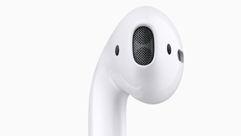 Los AirPods 2 bajan su precio por debajo de los 100 euros por primera vez