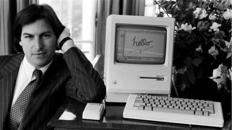 Vestir como Steve Jobs te costará 30.000 dólares. Sale a subasta uno de sus trajes más icónicos