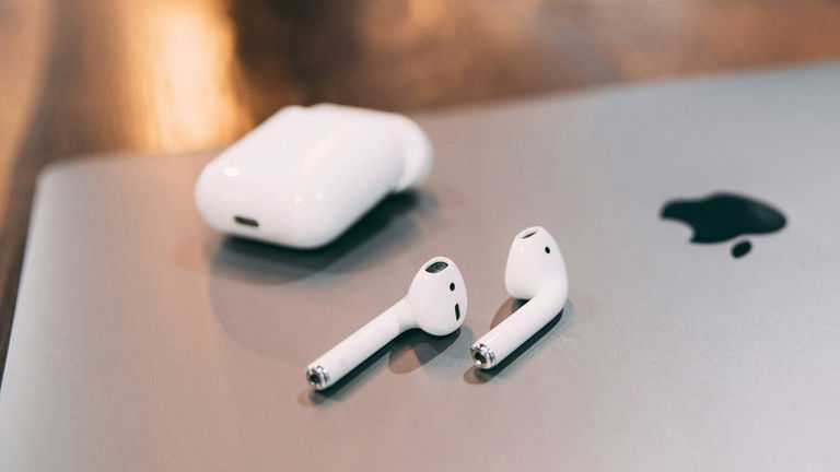 Los AirPods 2 son una opción muy interesante si los consigues con este descuento
