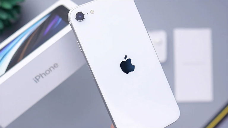 This is Apple's cheapest iPhone and its price will surprise you a lot