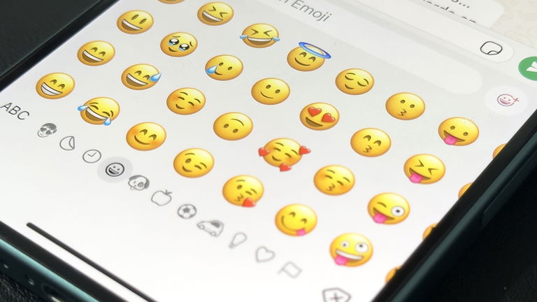 Cuidado con usar estos emojis, ya no son tan geniales como antes según los expertos