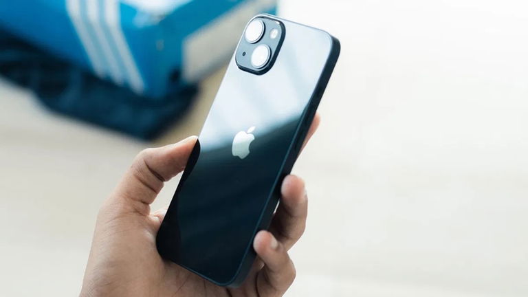 El iPhone con la mejor relación calidad-precio se hunde en una oferta que te costará dejar escapar