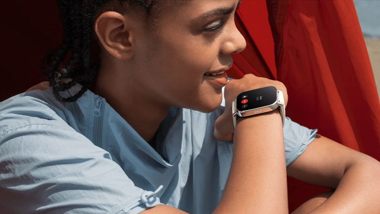 Este reloj inteligente tiene GPS, llamadas por Bluetooth, pantalla AMOLED, doble descuento y un precio muy atractivo