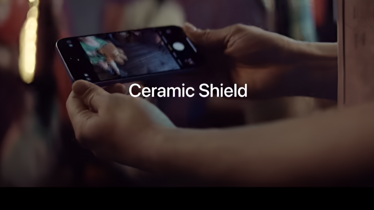 An amusement park, an iPhone 16, and some very clumsy hands. This is Apple’s latest ad
