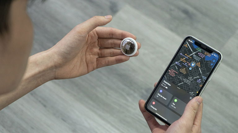 Este pequeño accesorio de Apple te ayudará a tener siempre a mano todos tus objetos personales, y gracias a Amazon es más barato de lo que crees