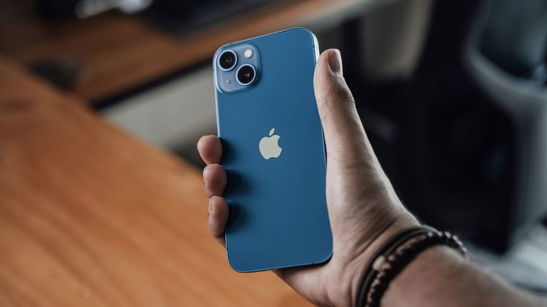 El iPhone más vendido de todo Amazon es también el más recomendado a nivel calidad-precio: tiene todo lo necesario por solo 300 euros