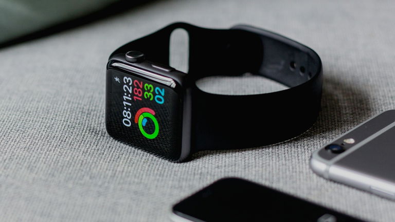 Es de Apple, no es tan caro como piensas y es uno de los mejores relojes inteligentes que puedes comprar