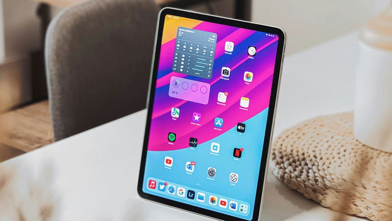 Con su gran pantalla de 11" y la potencia del chip A16, este es el iPad que más te recomiendo comprar ahora mismo. Y no es el modelo más caro