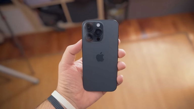 ¿Merece la pena comprar el iPhone 14 Pro en 2025? Opinión analizándolo a fondo