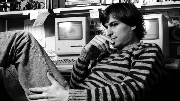La persuasión de Steve Jobs para acelerar el arranque del Mac: "salvarías el equivalente a 100 vidas humanas al año"
