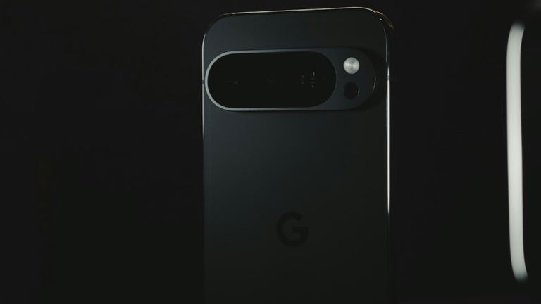 El Pixel 10 será tan divertido y jovial como un iPhone 16. Filtran el diseño de la nueva propuesta de Google