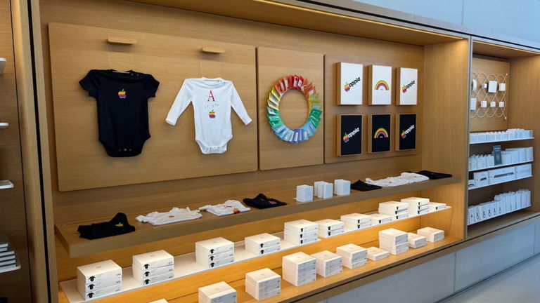 Apple ya ha arrasado en tecnología, ¿deberían volver a vender ropa?