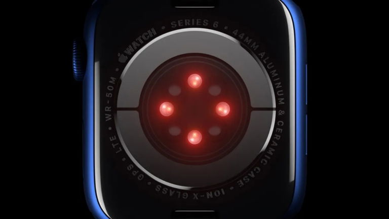 Una mujer británica no sabía que tenía un tumor cerebral y su Apple Watch la ayudó a descubrirlo