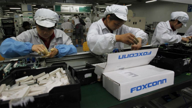 La era del iPhone hecho por robots comienza: Apple se lo está exigiendo a sus fabricantes