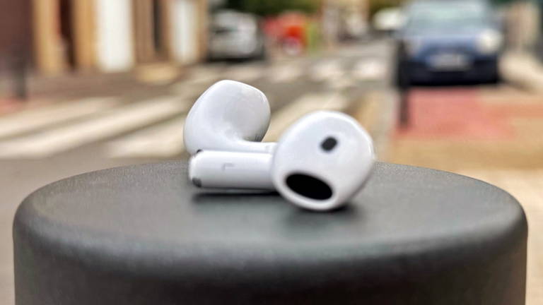 El más rápido se los lleva: unos AirPods 4 con 50 eurazos de descuento por tiempo limitado