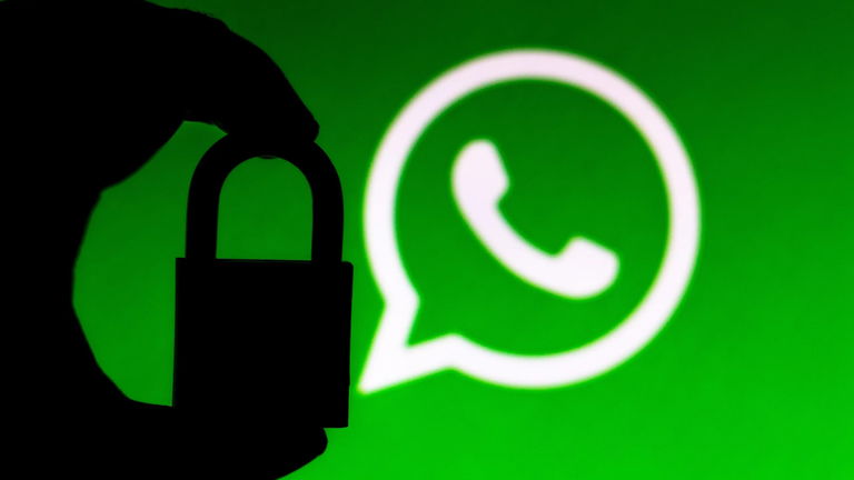 Prohibida una app espía que atacaba a los usuarios de WhatsApp