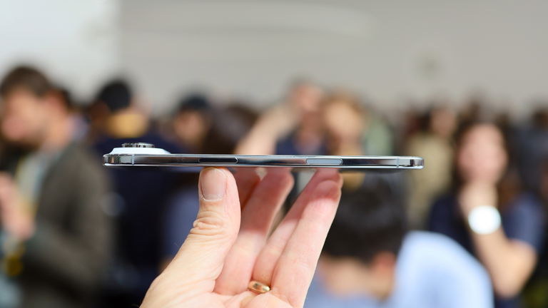 Varios fabricantes chinos detienen sus "copias del iPhone Air" al ver su fracaso en ventas