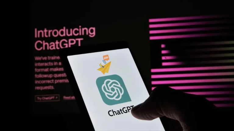 ChatGPT introduce un cambio que nadie quería pero todos esperábamos: la llegada de los temidos anuncios