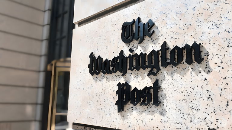 Lanzar un podcast generado con IA parecía una buena idea, pero ha sido un completo desastre para el Washington Post