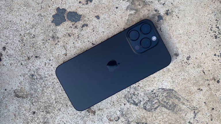 El iPhone 16 Pro Max se rebaja hasta 300 euros en esta oferta de AliExpress