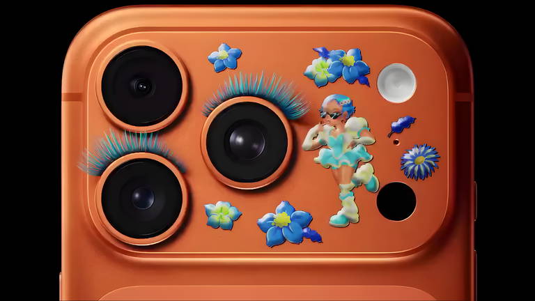 La nueva moda viral que afecta que iPhone: llenarlo de pegatinas pequeñas