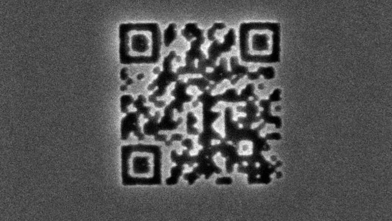 El código QR más pequeño del mundo es invisible al ojo humano