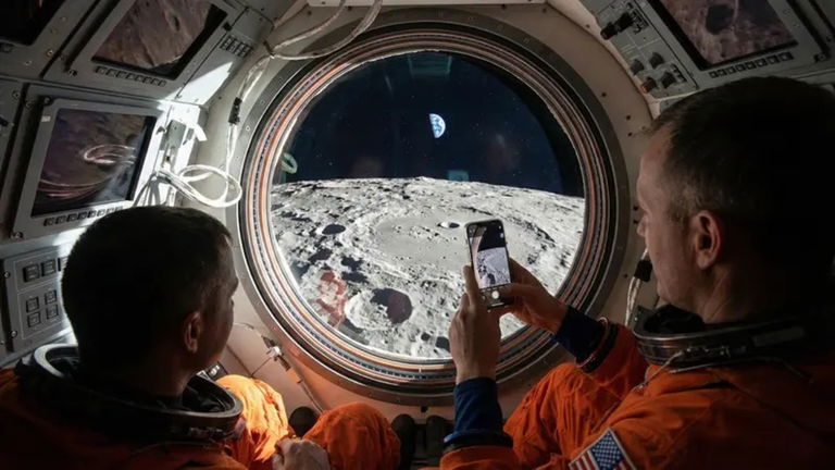 El iPhone llegará a la Luna: la NASA permitirá a los astronautas de la misión Artemis II llevarlo