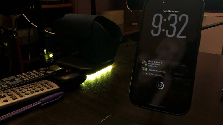 Quizás no te hayas dado cuenta pero iOS 26 ha mejorado la pantalla siempre activa del iPhone de esta forma