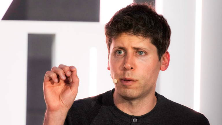 La “superinteligencia artificial” estaría más cerca de lo que pensamos según Sam Altman